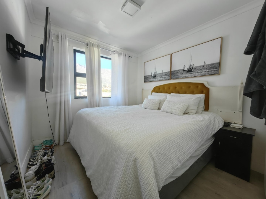 2 Bedroom Property for Sale in Zonnebloem Western Cape
